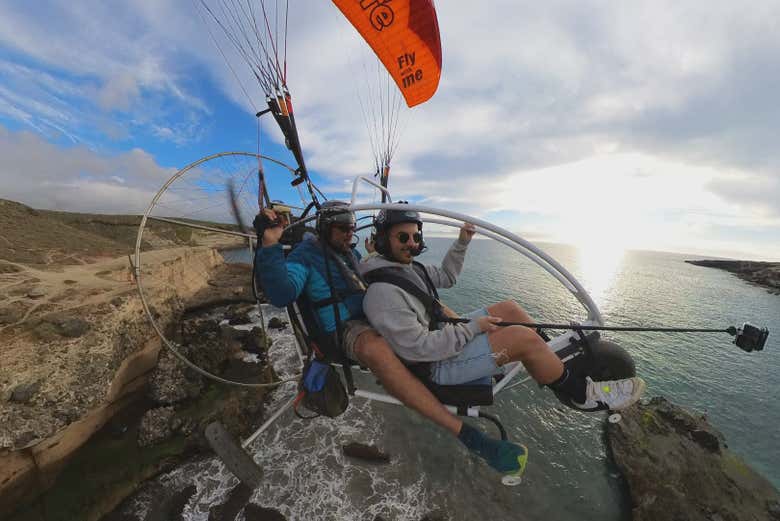 Durante il volo in paratrike nel sud di Tenerife