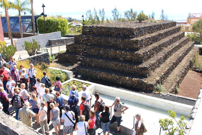 Visita delle Piramidi di Güímar